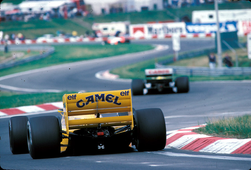 Illustration for article titled The Revolving Door of Senna vs. Piquet in Formula One at Camel Team Lotus Honda